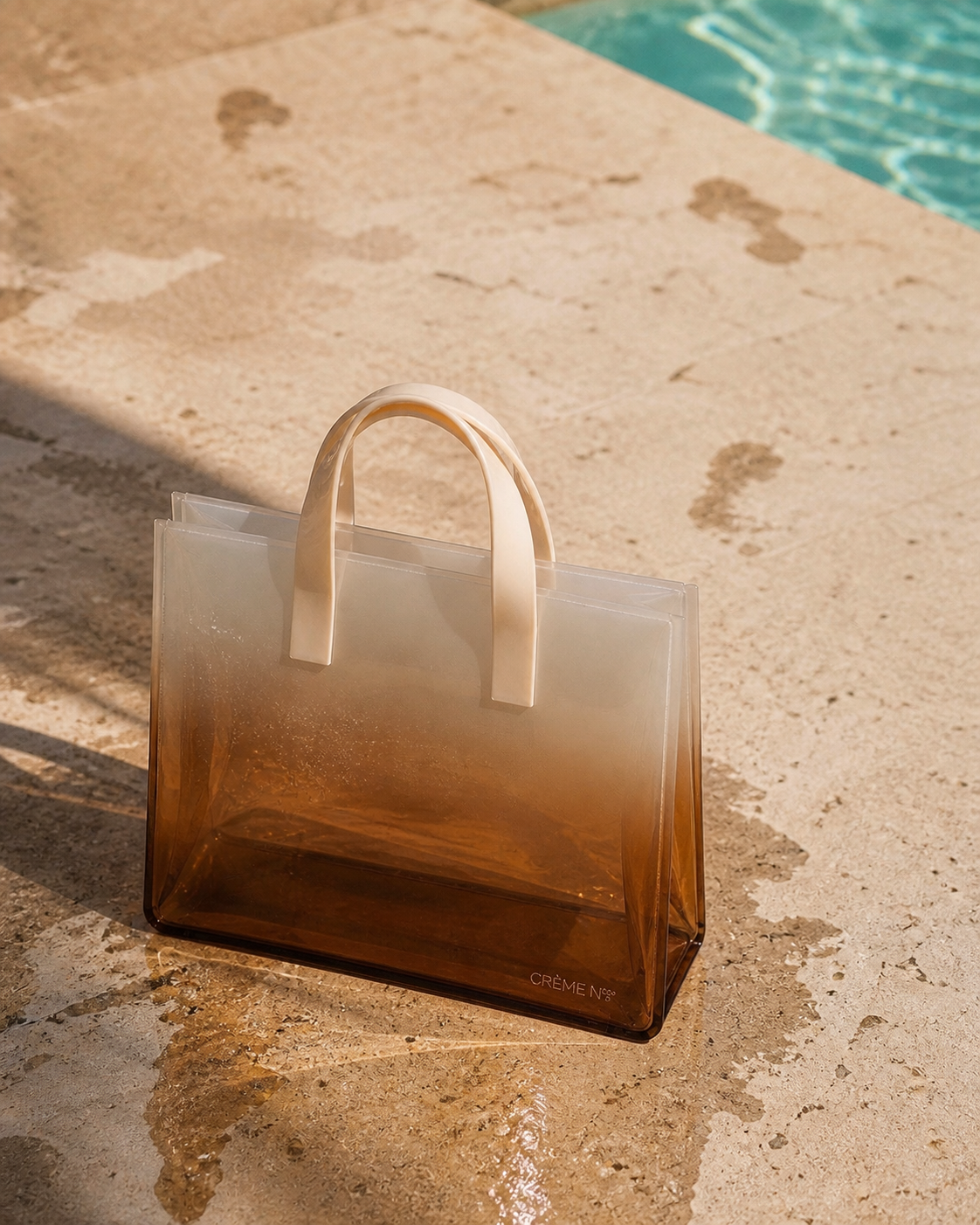 CRÈME N°® VOILE — Edition 01 in Caramel Glass, poolside
